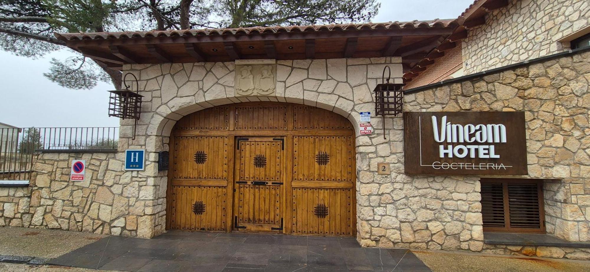 Vineam Hotel La Muela  Exterior photo